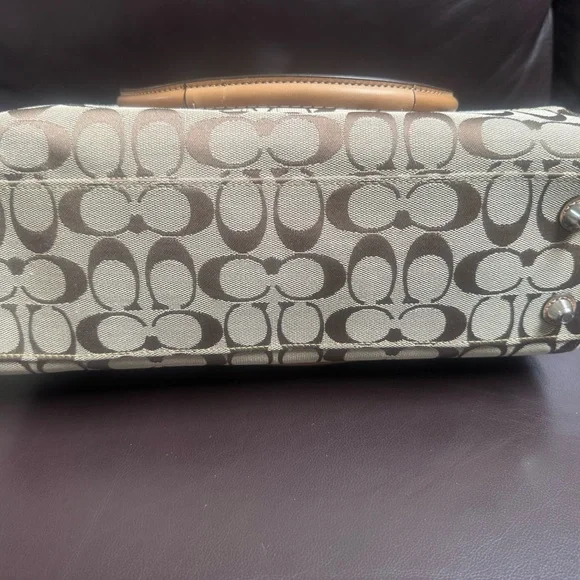Coach Tan and Brown Signature Satchel - Picture 4 of 8
